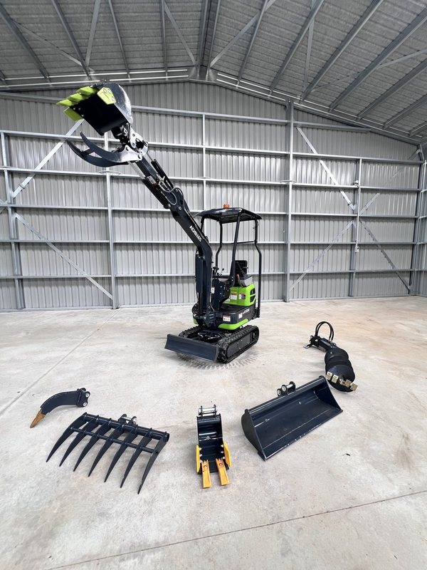 A12SE Mini Excavator image 3