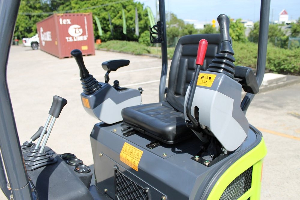 A14SE Mini Excavator image 7